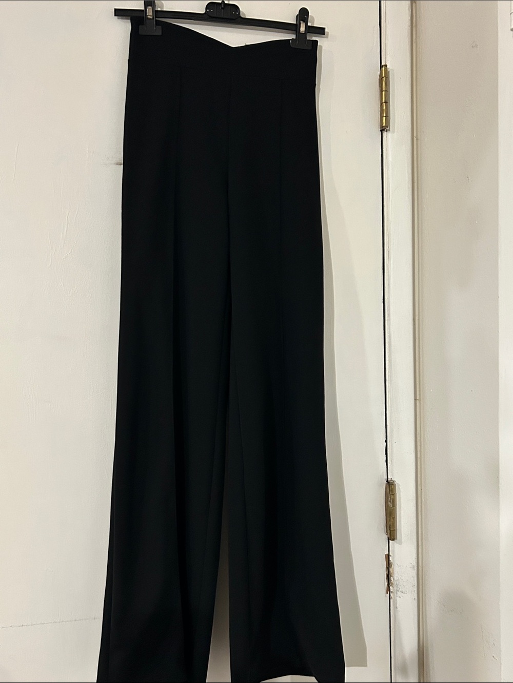Elegant Black Wide-Leg Women's Pants